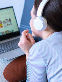 Jak wybierać rozrywkę online? Praktyczne wskazówki dla użytkowników
